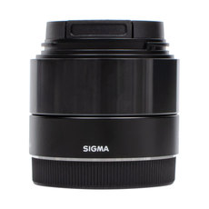 Lens SIGMA AF 19 MM F/2.8 DN Lens SIGMA AF 19 MM F/2.8 DN
