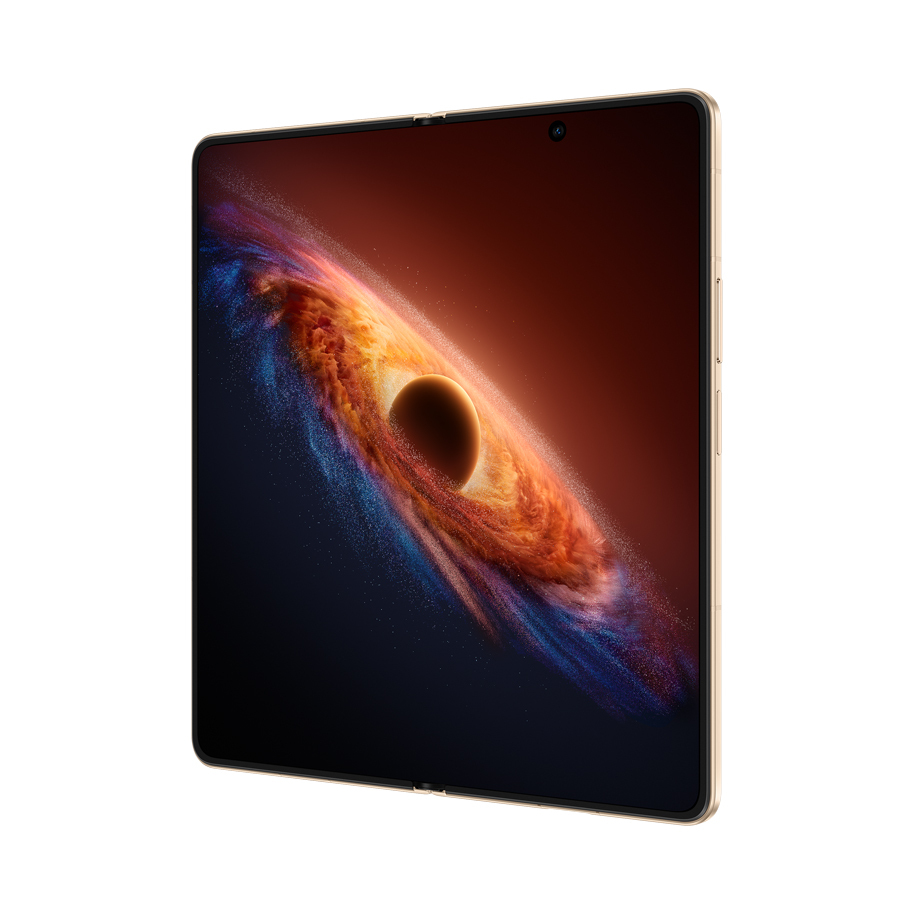 Батерия 6660 mAh и защита IP68 за целия ден