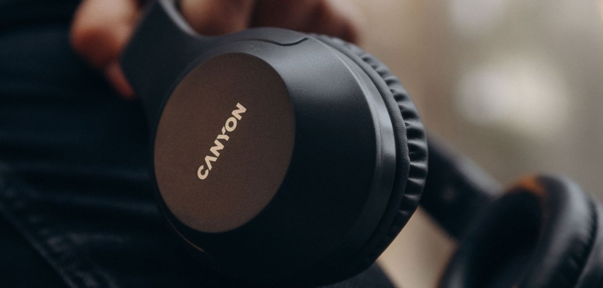 WIRELESS HEADPHONES